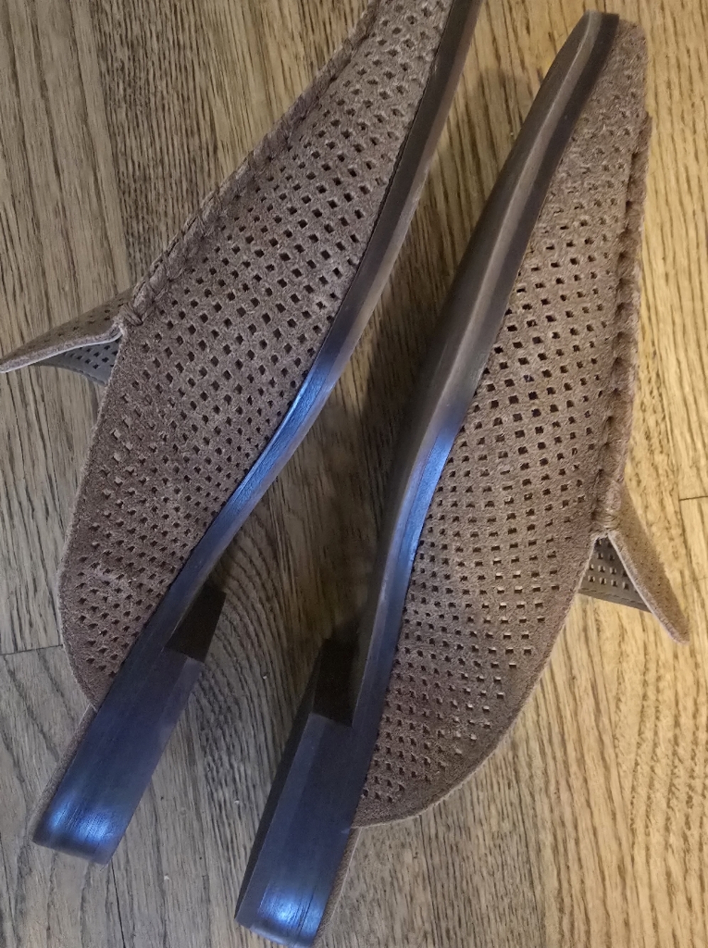 Dolce Vita NWOT Suede Mesh Tan Mule Flats Sz 9 - Picture 3 of 3